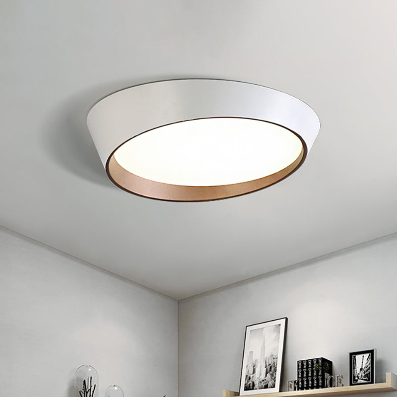 Nordic Round Ceiling Light Fixture Acrylic LED Bedroom Flush Mount Lamp in White/Grey/Green, 16"/19.5" Dia White Clearhalo 'Ceiling Lights' 'Close To Ceiling Lights' 'Close to ceiling' 'Flush mount' Lighting' 163544