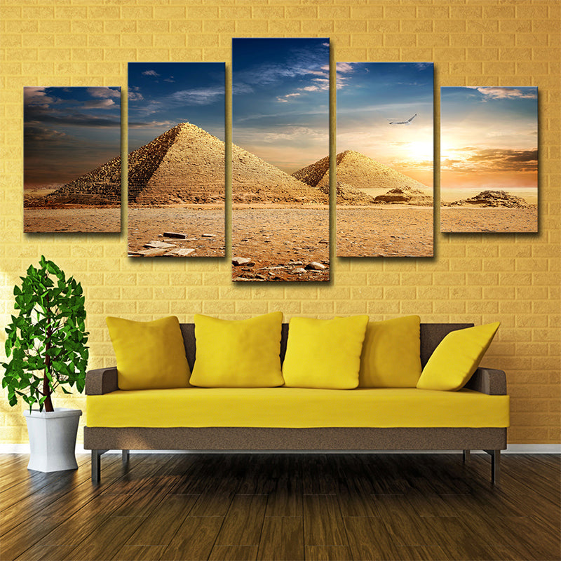 Pyramids Sundown View Wall Art Print Gold Global Inspired Canvas for Living Room - Gold - Clearhalo - 'Arts' - 'Canvas Art' - 1638618