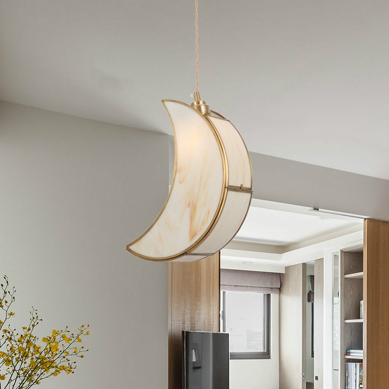 Metallic Crescent Pendant Lighting Contemporary 1-Bulb Hanging Light Fixture in Gold Clearhalo 'Ceiling Lights' 'Pendant Lights' 'Pendants' Lighting' 1649409