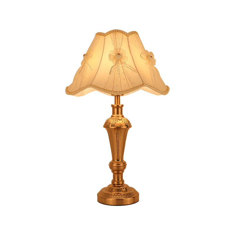 Floral/Conical Bedside Desk Light Traditional Fabric Single Head Gold Night Table Lighting Clearhalo 'Lamps' 'Table Lamps' Lighting' 1649673