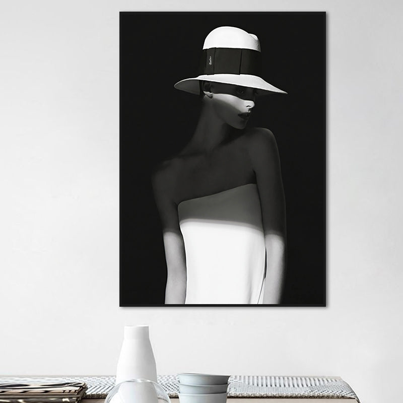 Black Lady with Hat Canvas Print Home Decor Victorian for Great Room Wall Art, Multiple Size Options Clearhalo 'Art Gallery' 'Canvas Art' 'Contemporary Art Gallery' 'Modern' Arts' 1652939