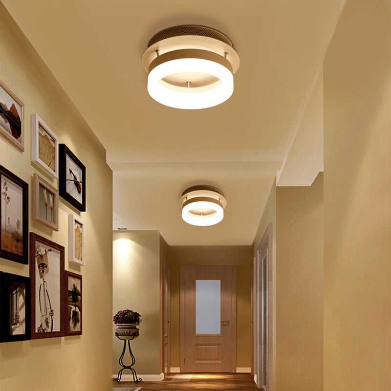 Acrylic Round/Square Ceiling Semi Flush Mount Light Modern LED Lighting Fixture in Warm/White Light for Corridor White Warm Round Clearhalo 'Ceiling Lights' 'Close To Ceiling Lights' 'Close to ceiling' 'Semi-flushmount' Lighting' 165318