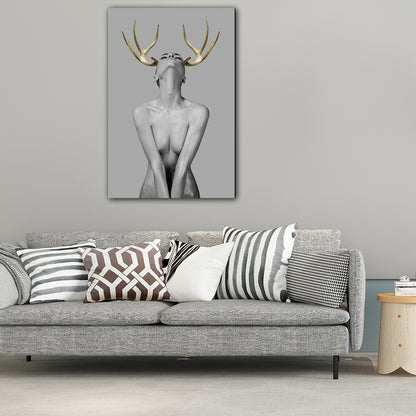 Woman with Antler Wall Art Textured Modern Style Dining Room Canvas Print in Gold Gold Design 1 Clearhalo 'Art Gallery' 'Canvas Art' 'Contemporary Art Gallery' 'Modern' Arts' 1654327