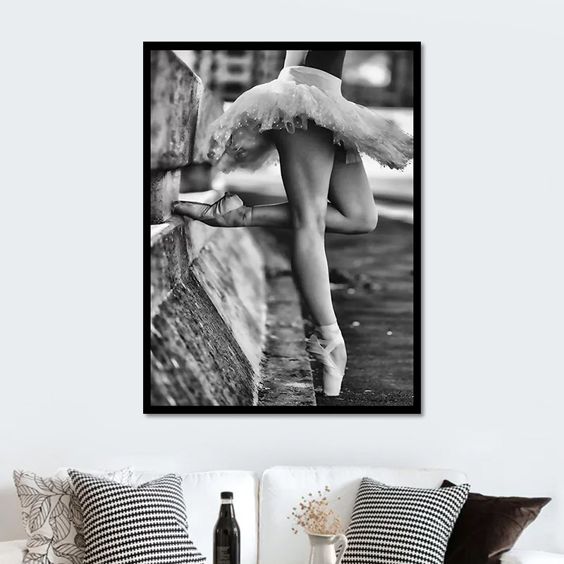 Retro Photo Ballerina Practising Canvas Art Grey Girls Bedroom Wall Decor, Textured Clearhalo 'Arts' 'Canvas Art' 1654689