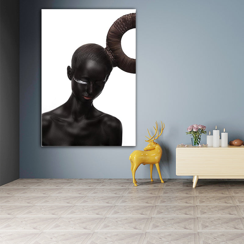 Model Canvas Print Modern Novelty Fashion Figure Wall Art in Dark Color for Home Clearhalo 'Art Gallery' 'Canvas Art' 'Contemporary Art Gallery' 'Modern' Arts' 1654852