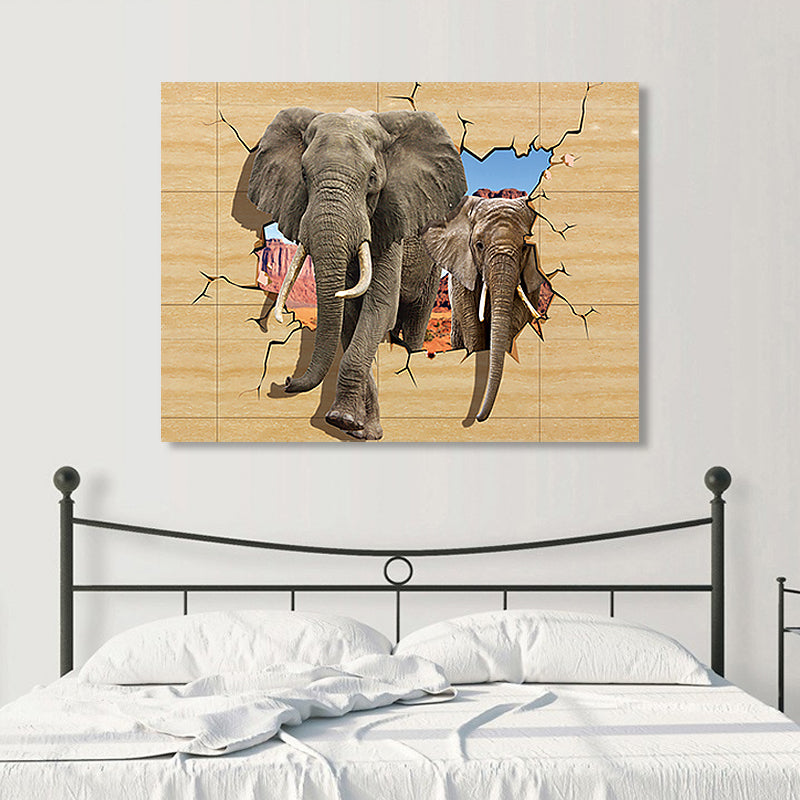 Mixed Media Modernist Canvas Wall Art with Elephant Breaking Through Barrier Pattern in Yellow Clearhalo 'Art Gallery' 'Canvas Art' 'Contemporary Art Gallery' 'Modern' Arts' 1655031