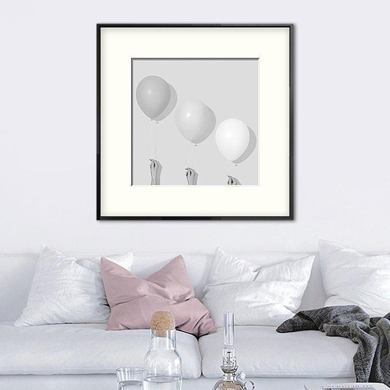 Modern Balloon Square Canvas Print Grey for Parlor Wall Art Decor, Multiple Size Options Clearhalo 'Art Gallery' 'Canvas Art' 'Contemporary Art Gallery' 'Modern' Arts' 1656749