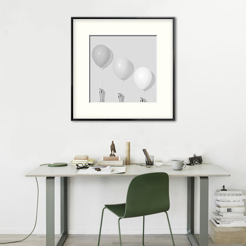 Modern Balloon Square Canvas Print Grey for Parlor Wall Art Decor, Multiple Size Options Clearhalo 'Art Gallery' 'Canvas Art' 'Contemporary Art Gallery' 'Modern' Arts' 1656750