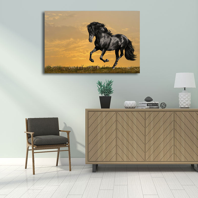 Photographs Modern Canvas Wall Art with Steed Running Pattern in Dark Color for Room Clearhalo 'Art Gallery' 'Canvas Art' 'Contemporary Art Gallery' 'Modern' Arts' 1656827