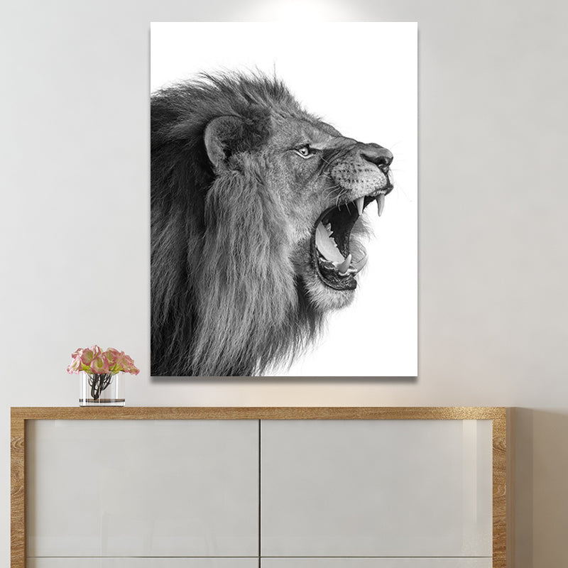 Photography Lion Roaring Canvas Wall Art for House Interior, Grey and White, Textured Clearhalo 'Art Gallery' 'Canvas Art' 'Contemporary Art Gallery' 'Modern' Arts' 1658789