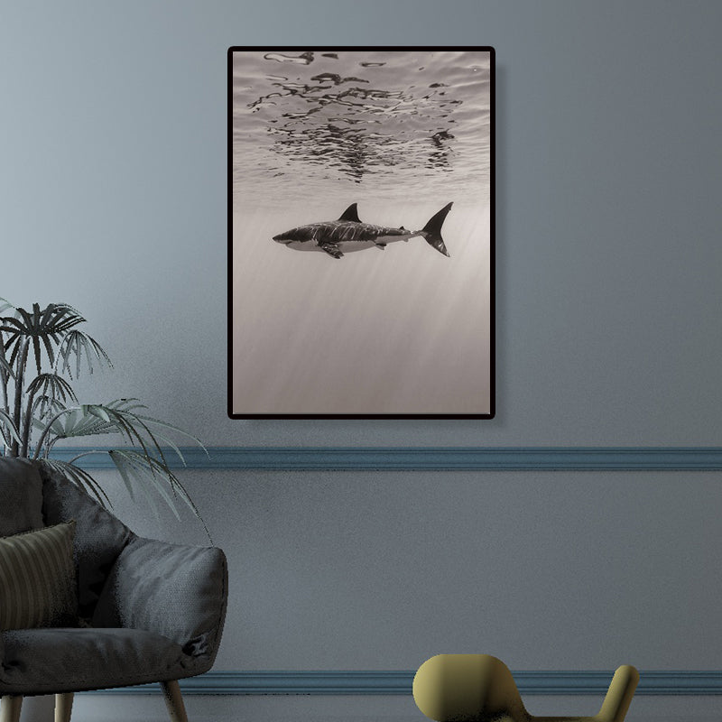 Grey Shark Wall Art Decor Underwater World Modern Textured Canvas Print for Dining Room Grey Clearhalo 'Art Gallery' 'Canvas Art' 'Contemporary Art Gallery' 'Modern' Arts' 1659655