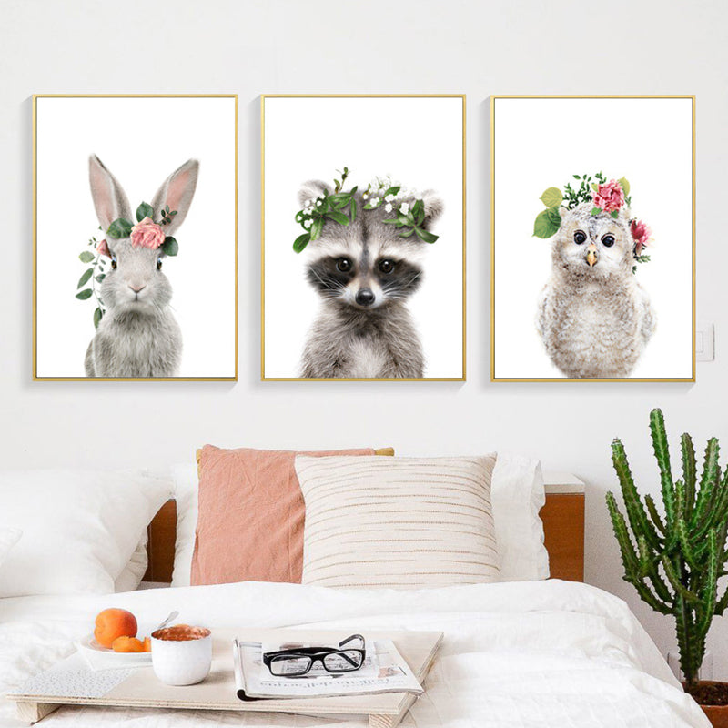 Animal with Wreath Art Print Modernism Textured Bedroom Wall Decor in Grey-White Grey Rabbit Clearhalo 'Art Gallery' 'Canvas Art' 'Contemporary Art Gallery' 'Modern' Arts' 1659937