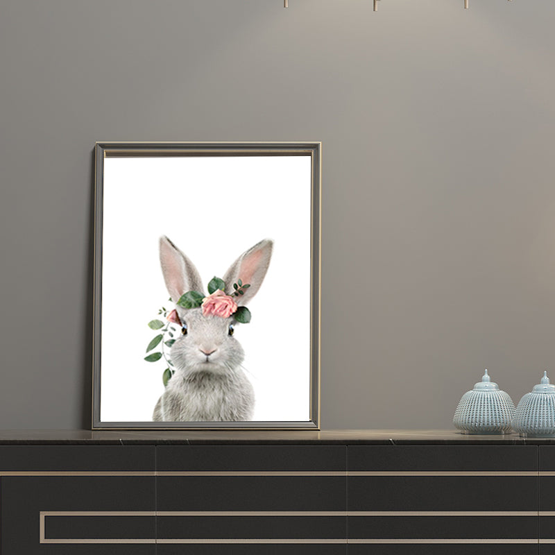 Animal with Wreath Art Print Modernism Textured Bedroom Wall Decor in Grey-White Clearhalo 'Art Gallery' 'Canvas Art' 'Contemporary Art Gallery' 'Modern' Arts' 1659938