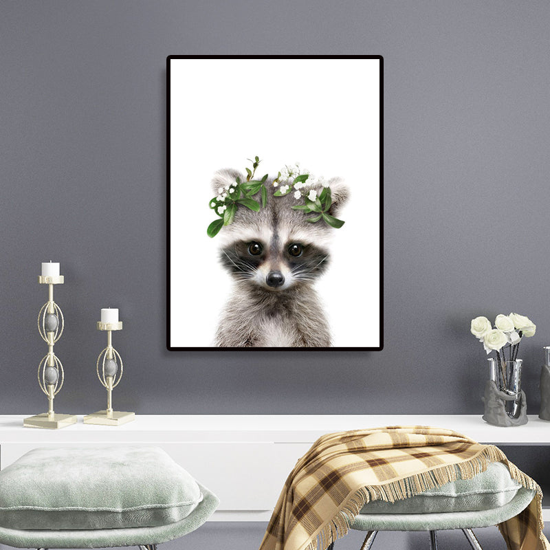 Animal with Wreath Art Print Modernism Textured Bedroom Wall Decor in Grey-White Clearhalo 'Art Gallery' 'Canvas Art' 'Contemporary Art Gallery' 'Modern' Arts' 1659945