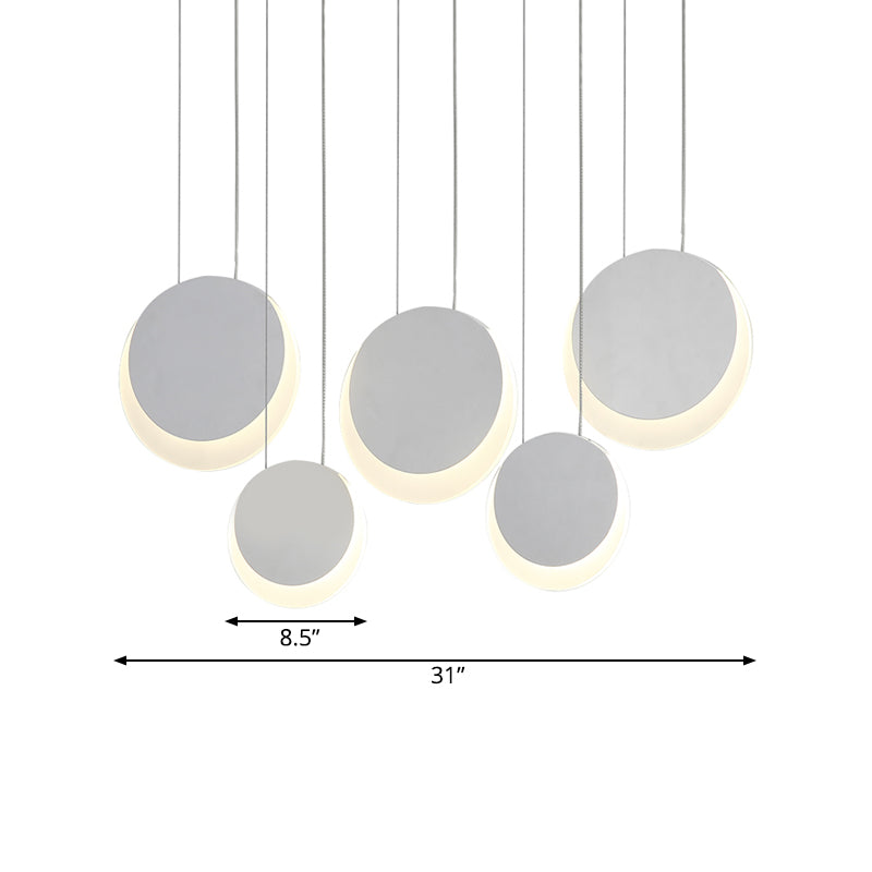 Moon Shaped Multi Light Pendant Nordic Metal 3/4/5 Lights White Cluster Pendant Light in Warm/White Light Clearhalo 'Ceiling Lights' 'Modern Pendants' 'Modern' 'Pendant Lights' 'Pendants' Lighting' 166328