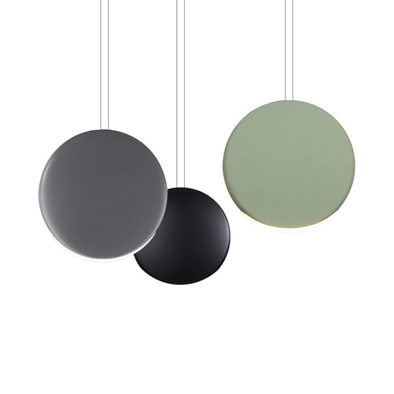 Round Cluster Pendant Light Post Modern Resin 3/4/5 Lights Black-Grey-Green Multi Light Pendant in Warm/White Light Clearhalo 'Ceiling Lights' 'Modern Pendants' 'Modern' 'Pendant Lights' 'Pendants' Lighting' 166428