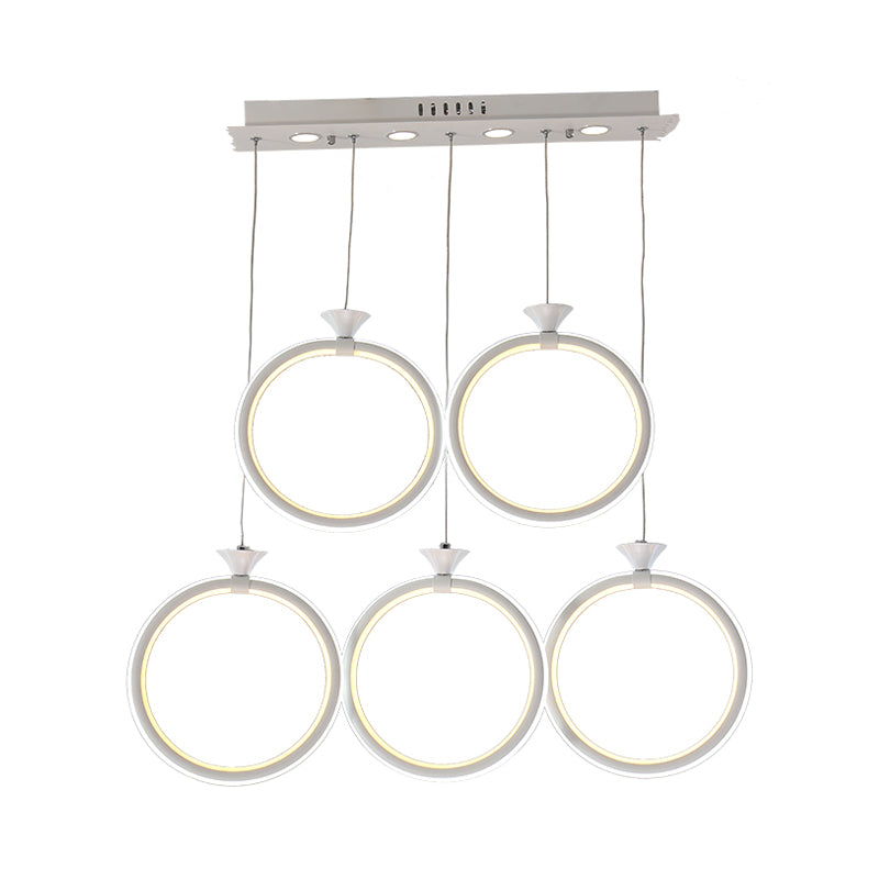 Multi-Ring Cluster Pendant Contemporary Acrylic 3/5-Head Kitchen Suspension Lamp in Warm/White/Natural Light Clearhalo 'Ceiling Lights' 'Modern Pendants' 'Modern' 'Pendant Lights' 'Pendants' Lighting' 168333