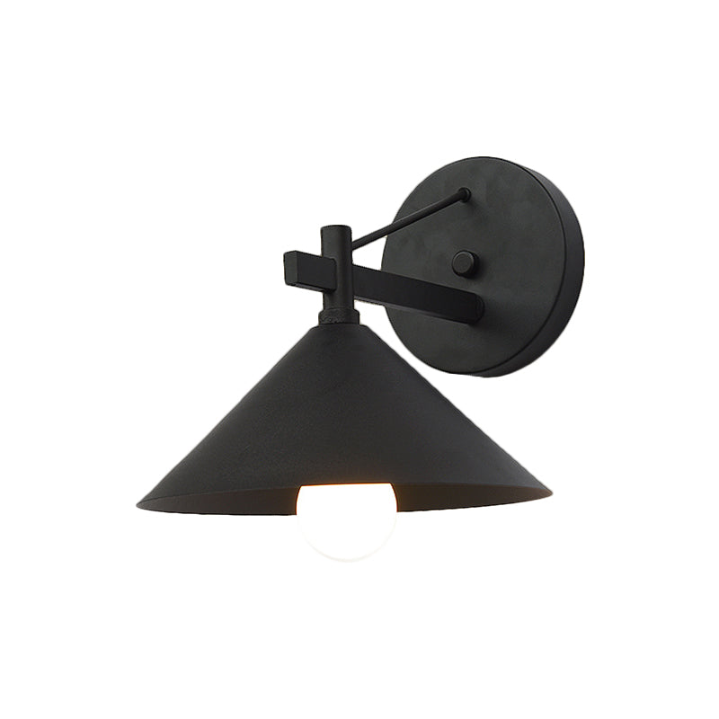 Retro Style Conical Wall Mount Lamp Single Light Metal Wall Lighting Ideas in Matte Black/Brass/Aged Silver Clearhalo 'Art deco wall lights' 'Cast Iron' 'Glass' 'Industrial wall lights' 'Industrial' 'Middle century wall lights' 'Modern' 'Rustic wall lights' 'Tiffany' 'Traditional wall lights' 'Wall Lamps & Sconces' 'Wall Lights' Lighting' 1688143