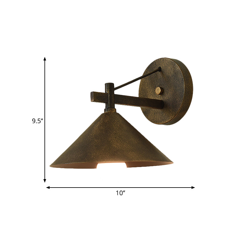 Retro Style Conical Wall Mount Lamp Single Light Metal Wall Lighting Ideas in Matte Black/Brass/Aged Silver Clearhalo 'Art deco wall lights' 'Cast Iron' 'Glass' 'Industrial wall lights' 'Industrial' 'Middle century wall lights' 'Modern' 'Rustic wall lights' 'Tiffany' 'Traditional wall lights' 'Wall Lamps & Sconces' 'Wall Lights' Lighting' 1688149