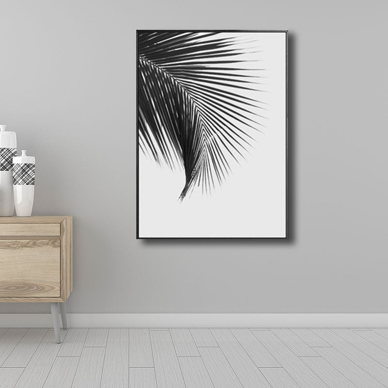 Palm Leave Wrapped Canvas for Living Room Plant Wall Art Print Black for Home Decor Clearhalo 'Art Gallery' 'Canvas Art' 'Contemporary Art Gallery' 'Modern' Arts' 1690857