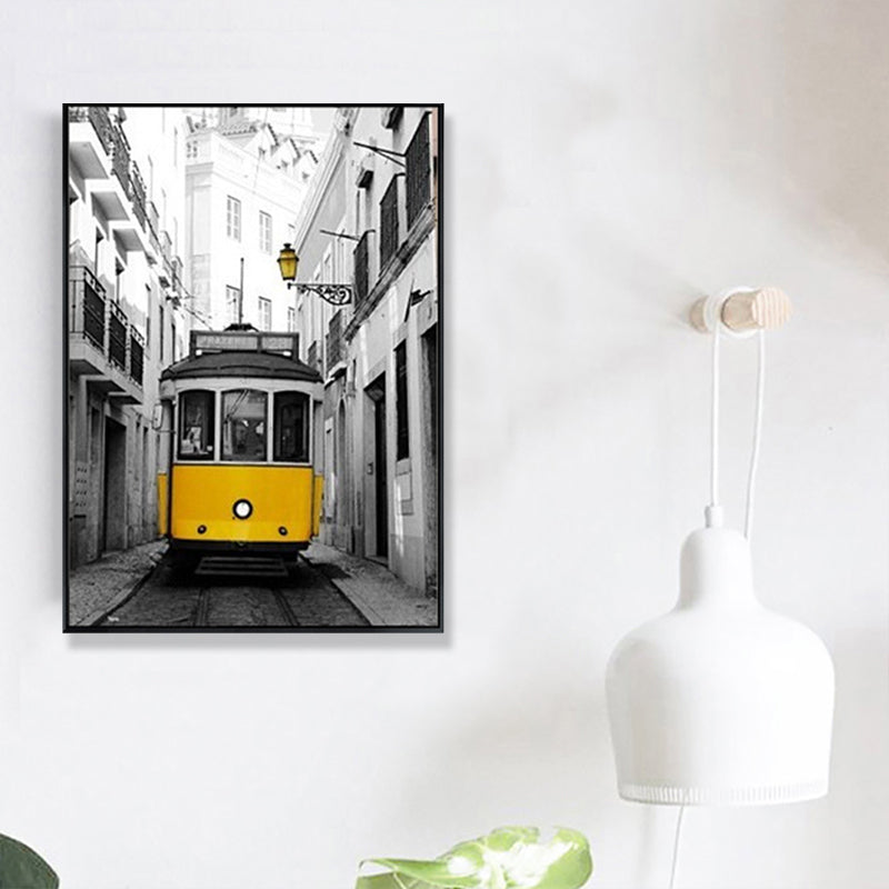 Tramcar Wall Art Decor Contemporary Decorative for Drawing Room Canvas Prints in Yellow Yellow Design 1 Clearhalo 'Art Gallery' 'Canvas Art' 'Contemporary Art Gallery' 'Modern' Arts' 1691677