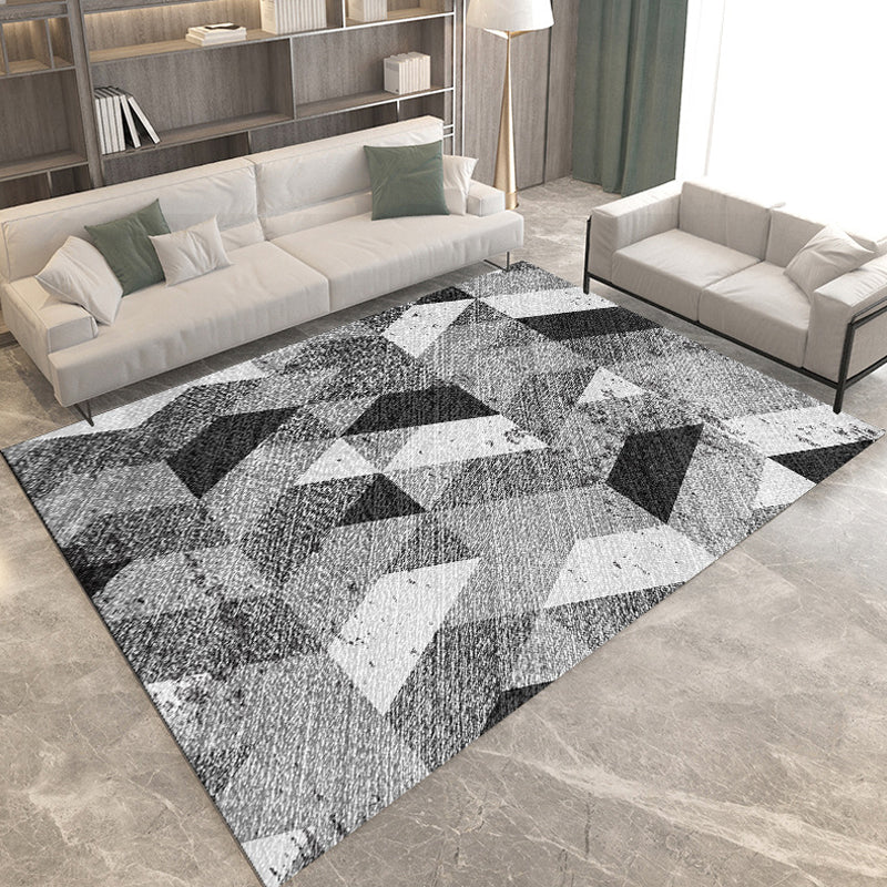 Modern Living Room Rug in Grey and Ivory Geometric Diamond Print Rug Polyester Pet Friendly Area Rug Dark Gray Clearhalo 'Area Rug' 'Modern' 'Rugs' Rug' 1693315