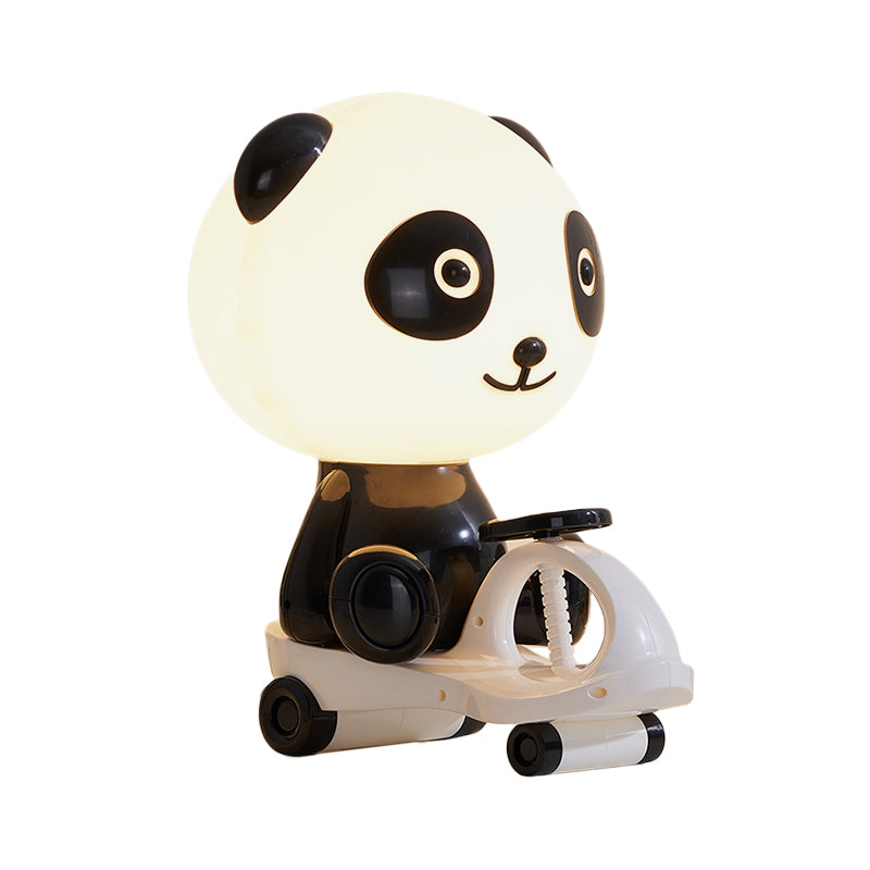 Pig/Frog/Panda Kids Bedroom Reading Book Light Plastic 1-Light Cartoon Night Table Lamp in Black/Pink/Green Clearhalo 'Lamps' 'Table Lamps' Lighting' 1694287