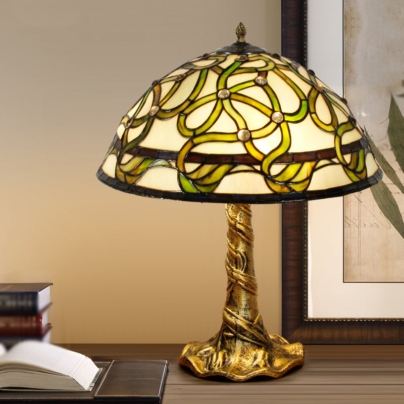 Bowl Hand-Cut Stained Glass Table Light Baroque 1 Bulb Brass Night Lamp with Pull Chains Brass Clearhalo 'Lamps' 'Table Lamps' Lighting' 1694379