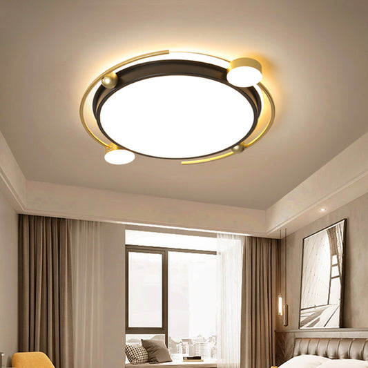 Black-Gold Round Ceiling Light Fixture Contemporary LED Acrylic Flushmount Lighting Clearhalo 'Ceiling Lights' 'Close To Ceiling Lights' 'Close to ceiling' 'Flush mount' Lighting' 1694885