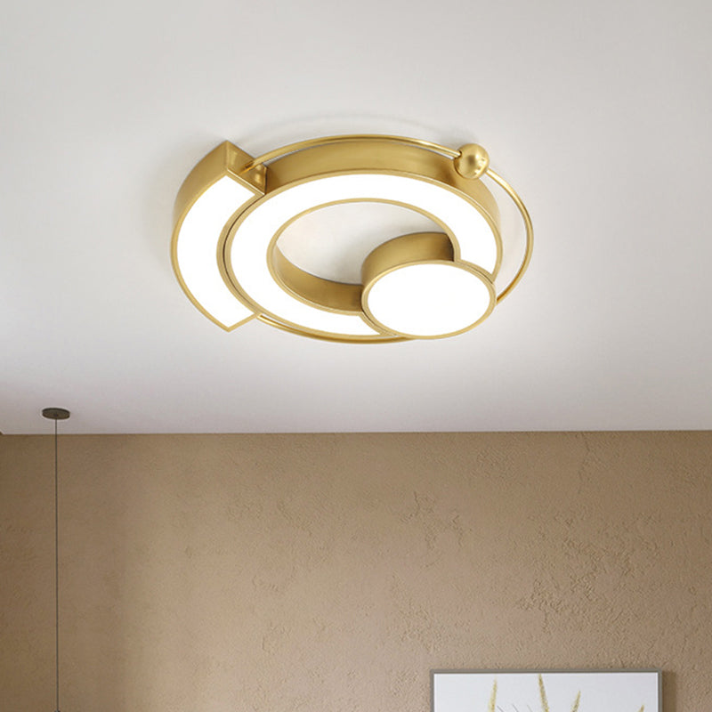 Gold Hollow Circle Flush Mount Lighting Modernist LED Metallic Flush Light Fixture in Warm/White Light Clearhalo 'Ceiling Lights' 'Close To Ceiling Lights' 'Close to ceiling' 'Flush mount' Lighting' 1694889