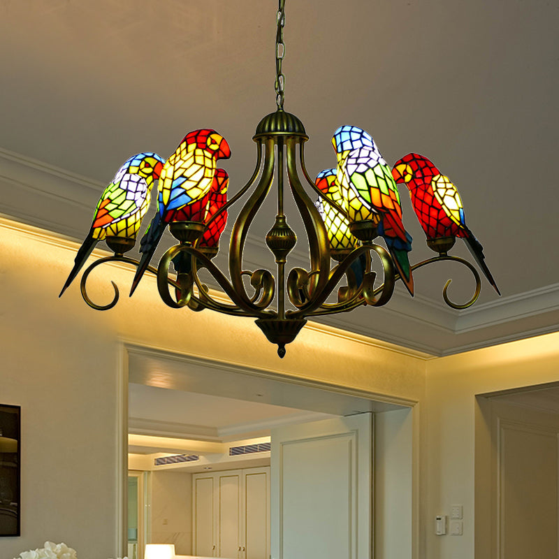 ダイニングルーム用のステンドグラスのシャンデリア、オウムデザインのティファニースタイルのアンティーク真鍮の天井照明器具
