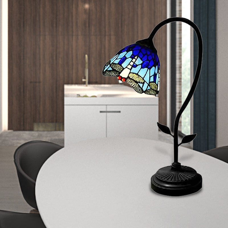 1 Light Domed Table Lamp Tiffany Style Blue/Orange Stainless Art Glass Table Lighting with Sunflower/Dragonfly Pattern Blue Clearhalo 'Lamps' 'Table Lamps' Lighting' 170534