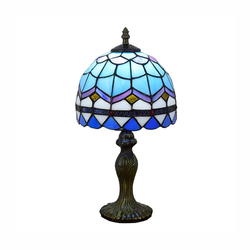 Baroque Dome Table Lighting 1 Light Stained Glass Standing Table Light in Bedroom Clearhalo 'Lamps' 'Table Lamps' Lighting' 170677