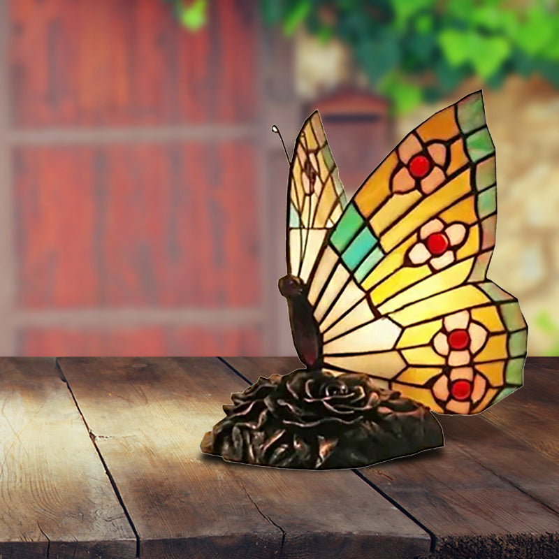 Butterfly Mini Table Lighting 1 Light Lodge Stained Glass Decorative Table Lamp in Red/Yellow/Green Yellow Clearhalo 'Lamps' 'Table Lamps' Lighting' 170866