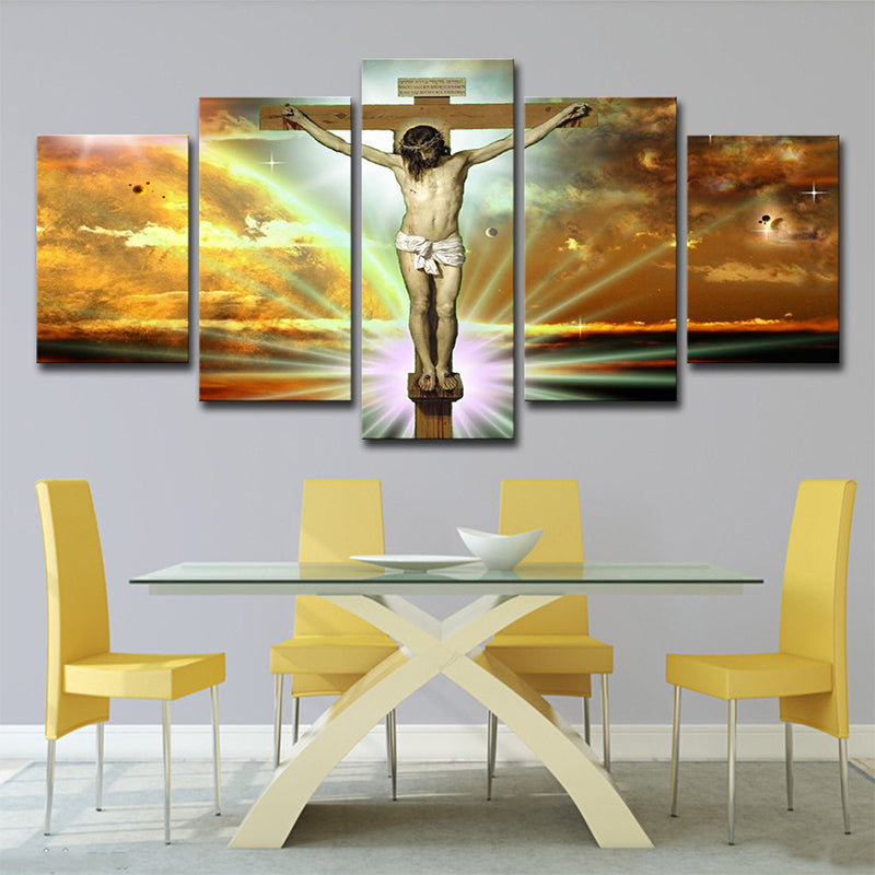 Global Inspired Religion Wall Art Yellow Jesus on the Cross with Sunlight Background Canvas Clearhalo 'Arts' 'Canvas Art' 1709472