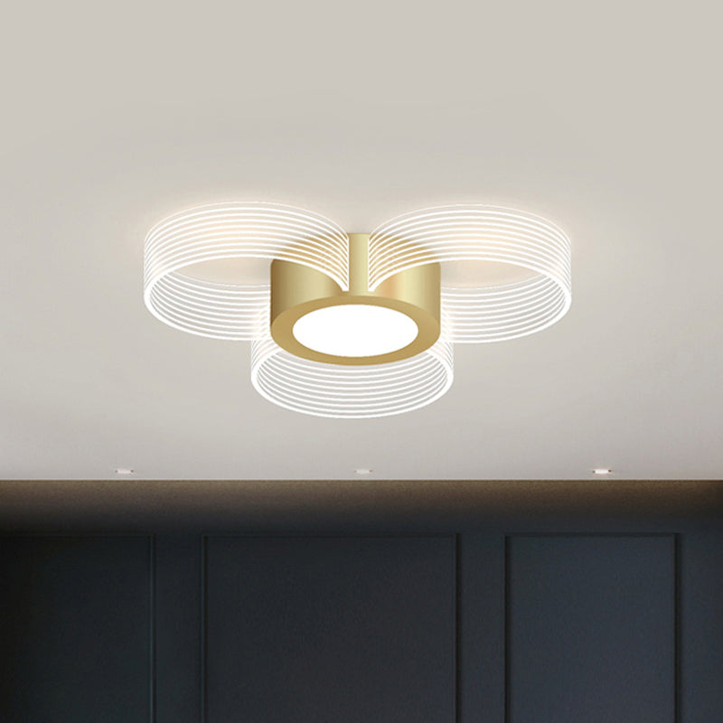 Modern Circle Ceiling Light Acrylic 3/4/5 Bulbs Drawing Room Flush Mount Lighting in Gold 3 Gold Clearhalo 'Ceiling Lights' 'Close To Ceiling Lights' 'Close to ceiling' 'Flush mount' Lighting' 1709986