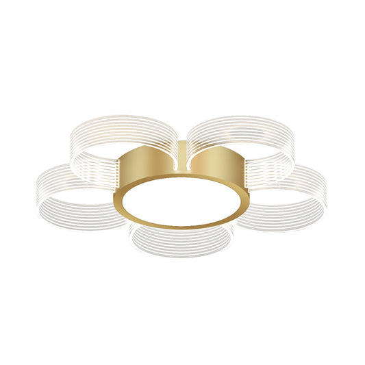 Modern Circle Ceiling Light Acrylic 3/4/5 Bulbs Drawing Room Flush Mount Lighting in Gold Clearhalo 'Ceiling Lights' 'Close To Ceiling Lights' 'Close to ceiling' 'Flush mount' Lighting' 1709998