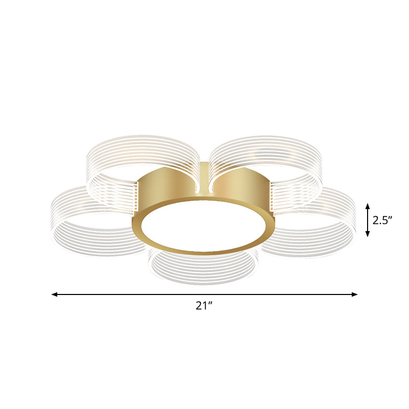 Modern Circle Ceiling Light Acrylic 3/4/5 Bulbs Drawing Room Flush Mount Lighting in Gold Clearhalo 'Ceiling Lights' 'Close To Ceiling Lights' 'Close to ceiling' 'Flush mount' Lighting' 1709999