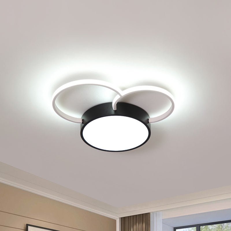 Round Close to Ceiling Lighting Modernism Metal LED Bedroom Flush Mount Lamp in Black-White, 16"/19.5"/23.5" Wide Black-White Clearhalo 'Ceiling Lights' 'Close To Ceiling Lights' 'Close to ceiling' 'Semi-flushmount' Lighting' 1710022