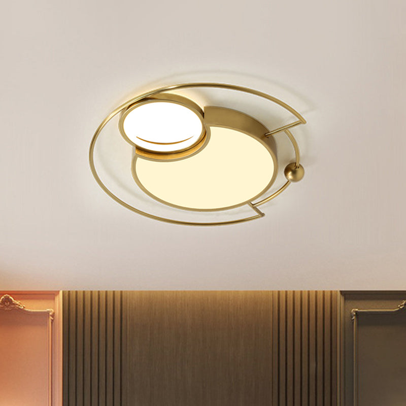 Metallic Round Flush Mount Light Nordic LED Gold Flushmount Lighting in Warm/White Light for Bedroom Gold Clearhalo 'Ceiling Lights' 'Close To Ceiling Lights' 'Close to ceiling' 'Flush mount' Lighting' 1712319