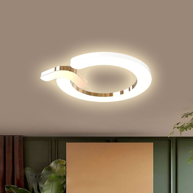 Simple Circle Flush Light Fixture Metallic 16"/23.5" W LED Bedroom Close to Ceiling Lamp in Gold Clearhalo 'Ceiling Lights' 'Close To Ceiling Lights' 'Close to ceiling' 'Flush mount' Lighting' 1712355