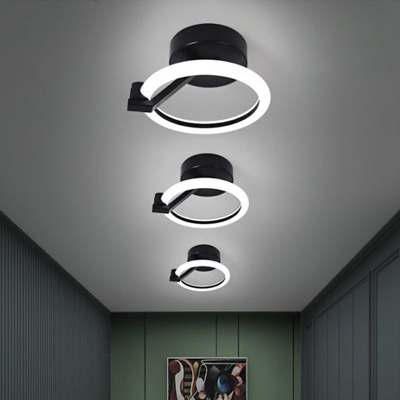 Circular Semi Flush Mount Minimalist Metal Black/Gold LED Flush Light Fixture in Warm/White Light Black Clearhalo 'Ceiling Lights' 'Close To Ceiling Lights' 'Close to ceiling' 'Semi-flushmount' Lighting' 1712588