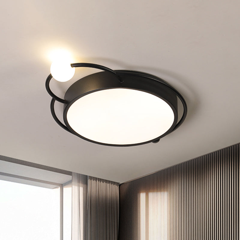 Iron Rounded Flush Light Fixture Modernist 17"/20.5" Wide LED Flush Mount Lamp in Black/Gold, Warm/White Light Black Clearhalo 'Ceiling Lights' 'Close To Ceiling Lights' 'Close to ceiling' 'Flush mount' Lighting' 1712671