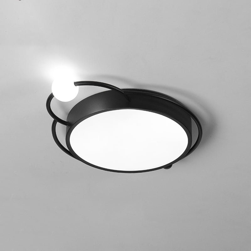 Iron Rounded Flush Light Fixture Modernist 17"/20.5" Wide LED Flush Mount Lamp in Black/Gold, Warm/White Light Clearhalo 'Ceiling Lights' 'Close To Ceiling Lights' 'Close to ceiling' 'Flush mount' Lighting' 1712674