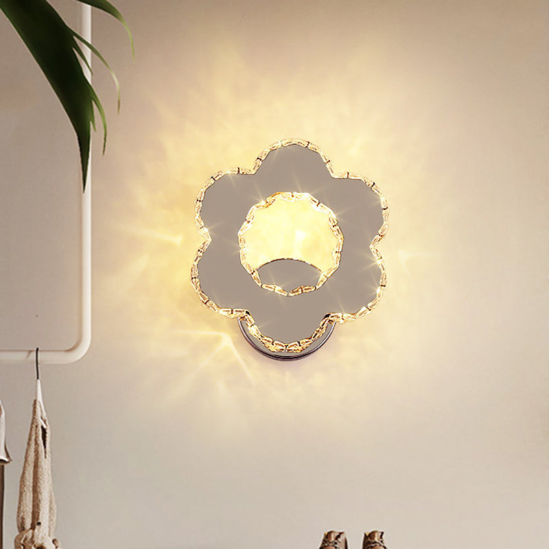 Hand-Cut Crystal Flower/Star Sconce Modernism LED Wall Mounted Lighting in Chrome, Warm/White Light Clearhalo 'Cast Iron' 'Glass' 'Industrial' 'Modern wall lights' 'Modern' 'Tiffany' 'Traditional wall lights' 'Wall Lamps & Sconces' 'Wall Lights' Lighting' 1713019