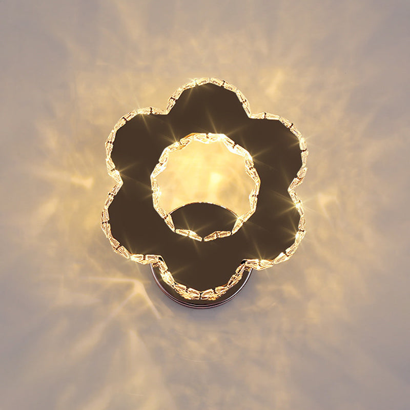 Hand-Cut Crystal Flower/Star Sconce Modernism LED Wall Mounted Lighting in Chrome, Warm/White Light Clearhalo 'Cast Iron' 'Glass' 'Industrial' 'Modern wall lights' 'Modern' 'Tiffany' 'Traditional wall lights' 'Wall Lamps & Sconces' 'Wall Lights' Lighting' 1713021