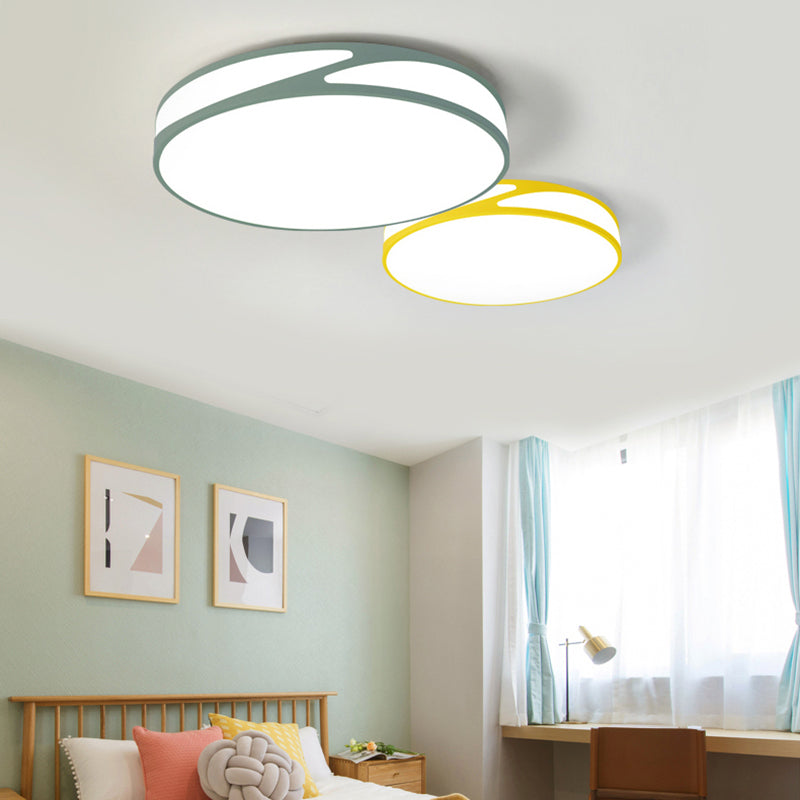 14"/18"/21.5" W Round Shape Flush Mount Light Macaron Loft Acrylic Candy Colored Ceiling Fixture in Blue/Green/Pink/Yellow for Kid's Room Clearhalo 'Ceiling Lights' 'Close To Ceiling Lights' 'Close to ceiling' 'Flush mount' Lighting' 171429