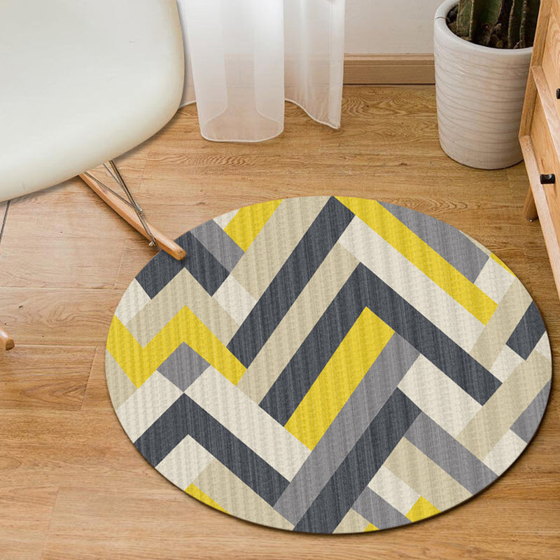 Modern Living Room Rug in Blue and Yellow Geometric Triangle Print Rug Polyester Stain-Resistant Area Rug Dark Gray Clearhalo 'Area Rug' 'Modern' 'Rugs' Rug' 1715402