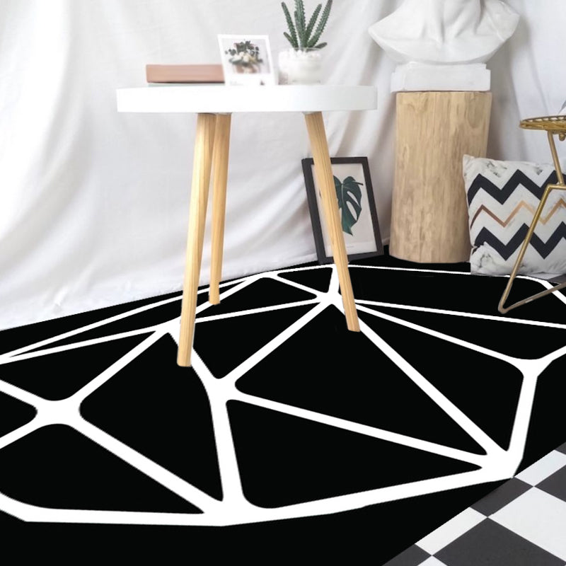 Black and White Bedroom Rug Contemporary Geometric Pattern Rug Leather Pet Friendly Non-Slip Carpet Clearhalo 'Area Rug' 'Rug' 1716471