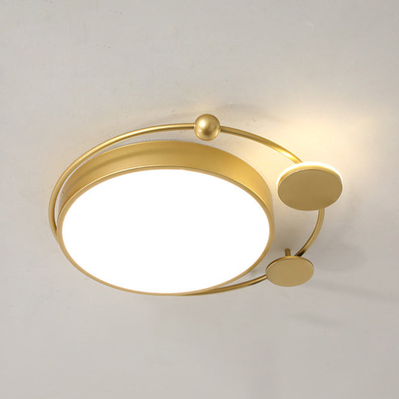 Minimalism Round Ceiling Lamp Acrylic LED Bedroom Flush Mount Light Fixture in Gold Clearhalo 'Ceiling Lights' 'Close To Ceiling Lights' 'Close to ceiling' 'Flush mount' Lighting' 1723139